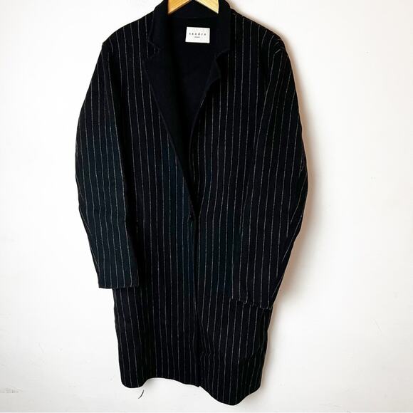 SZ 40 SANDRO Longline Wool Felt Coat in Black W Stripe - Picture 1 of 6